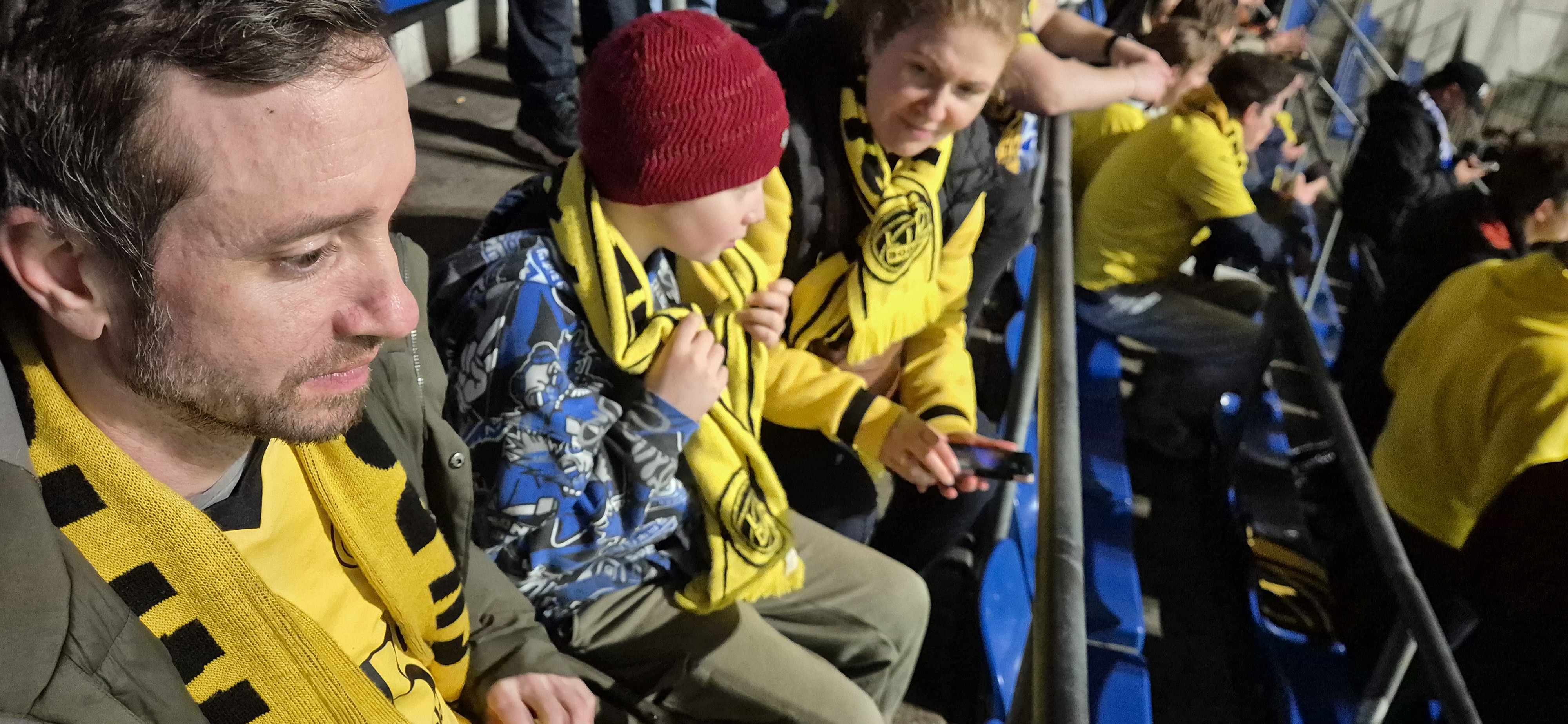 Supportere på tribunen